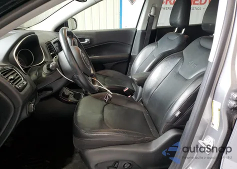 2018 Jeep Compass Limited из США, поврежденный, VIN 3C4NJDCB0JT135541